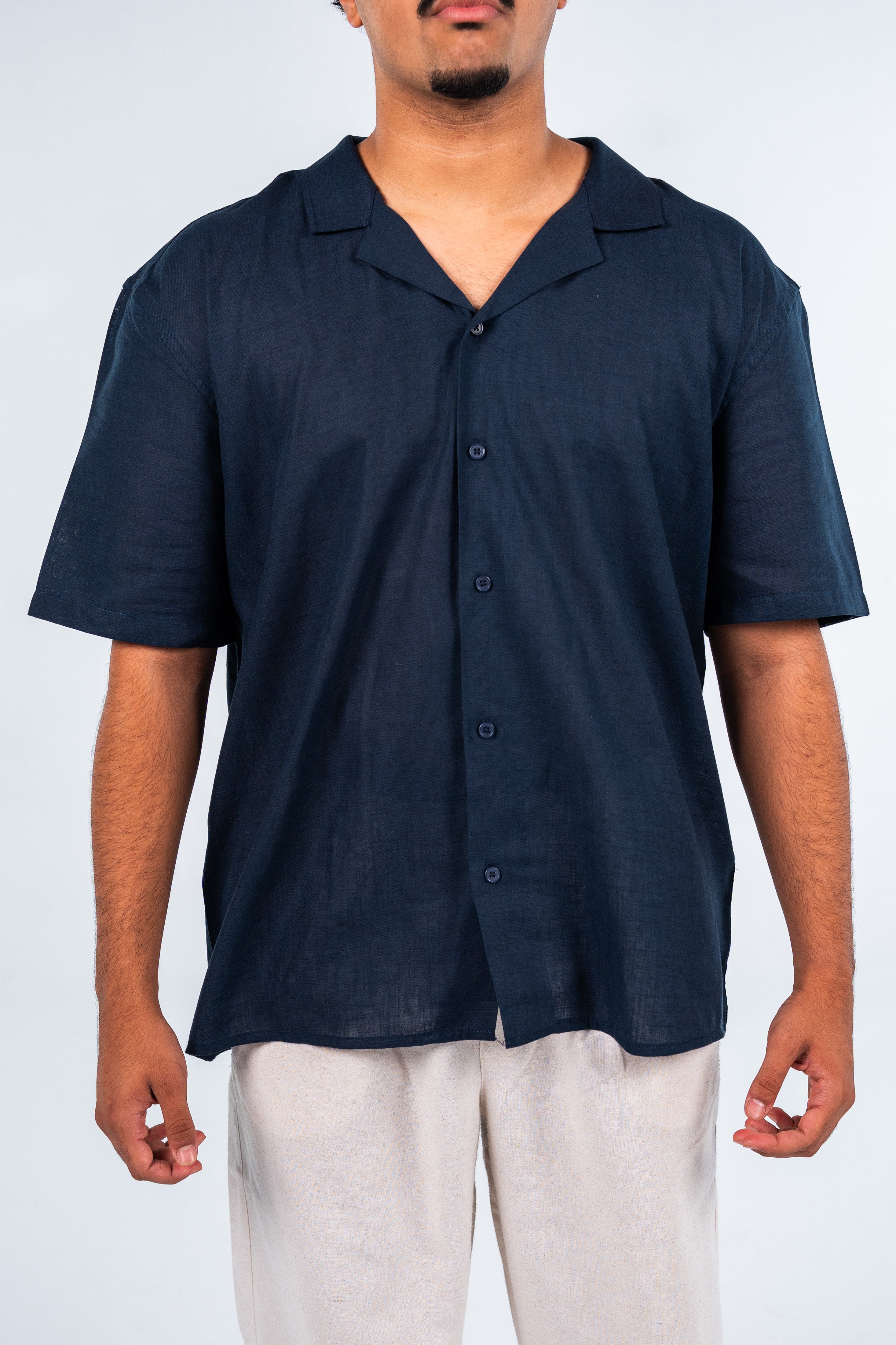 Navy V-Cut Short Sleeve Shirt | V قميص نص كم كحلي فتحة